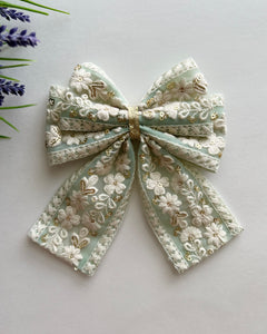 Greeny Bow