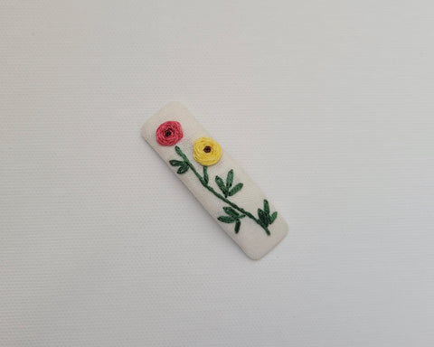 Flowery Embroidered Snap Clip