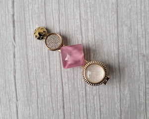 Pink Studded Clip